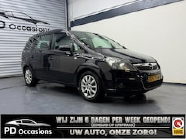 Foto van Opel Zafira