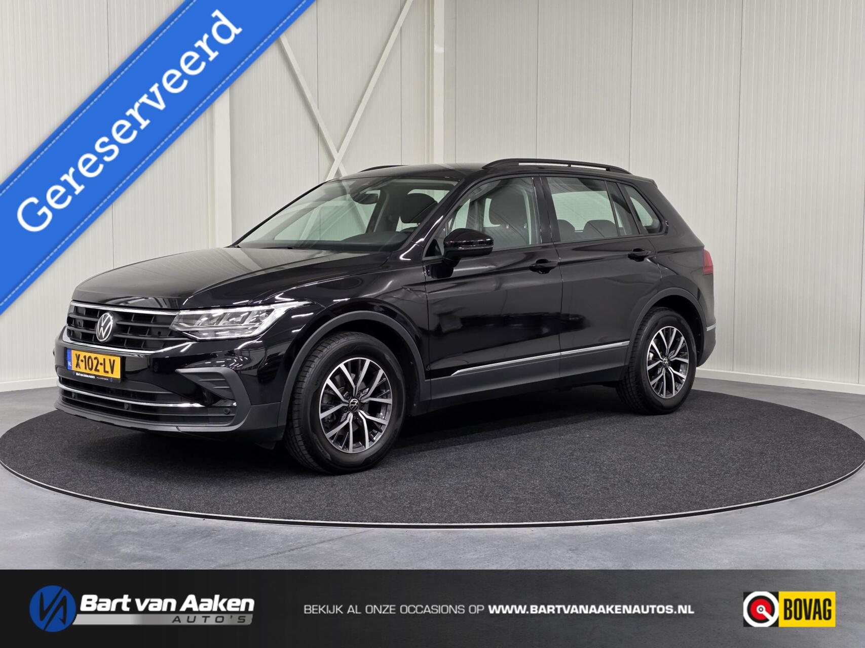 Volkswagen Tiguan 1.5 TSI Life Business Trekhaak Winterpakket 2023 - voorkant