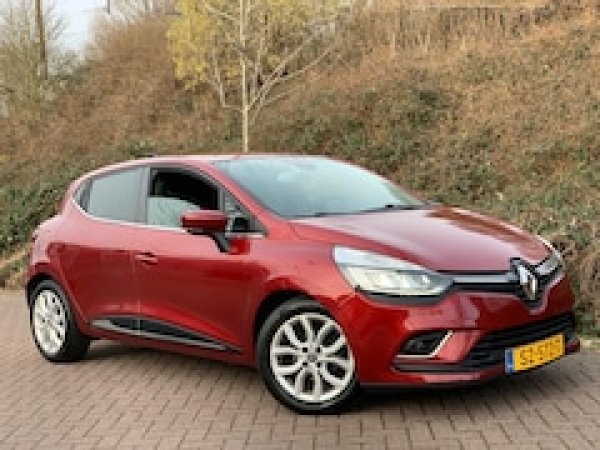 Renault Clio 1.5 dCi Ecoleader Intens 2018 - voorkant