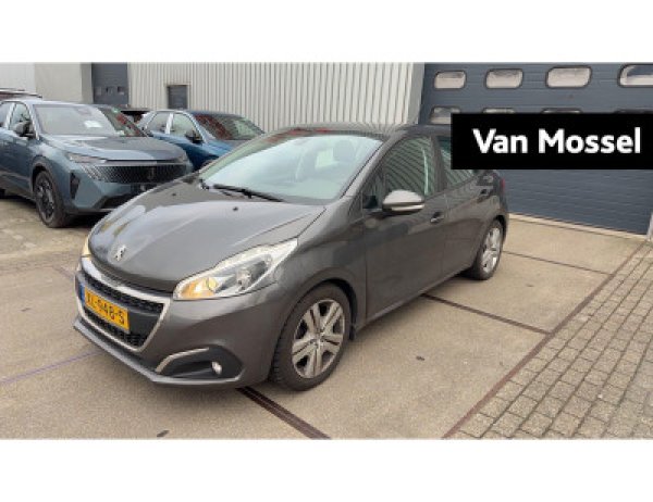 Peugeot 208 1.2 PureTech Signature 2019 - voorkant