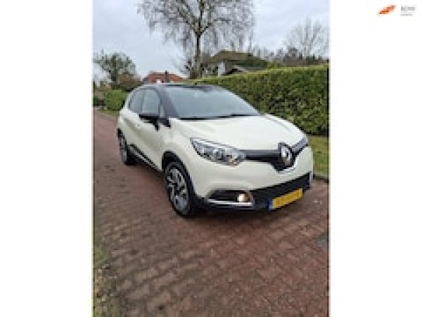 Renault Captur 1.2 TCe Dynamique 2014 - voorkant
