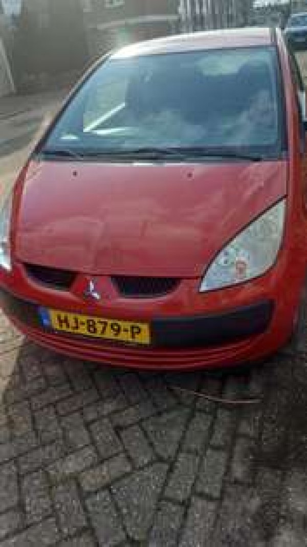 Foto van Mitsubishi Colt