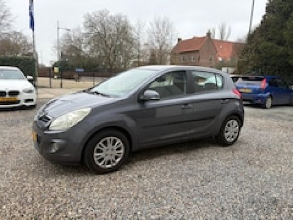 Hyundai I20 1.2i i-Motion 2011 - voorkant