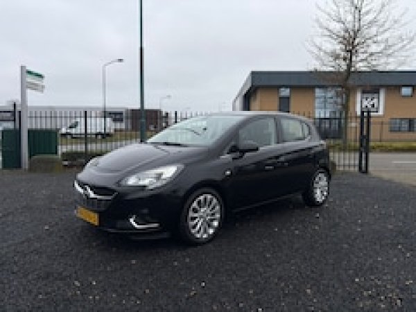 Opel Corsa 1.4 Online Edition 2018 - voorkant