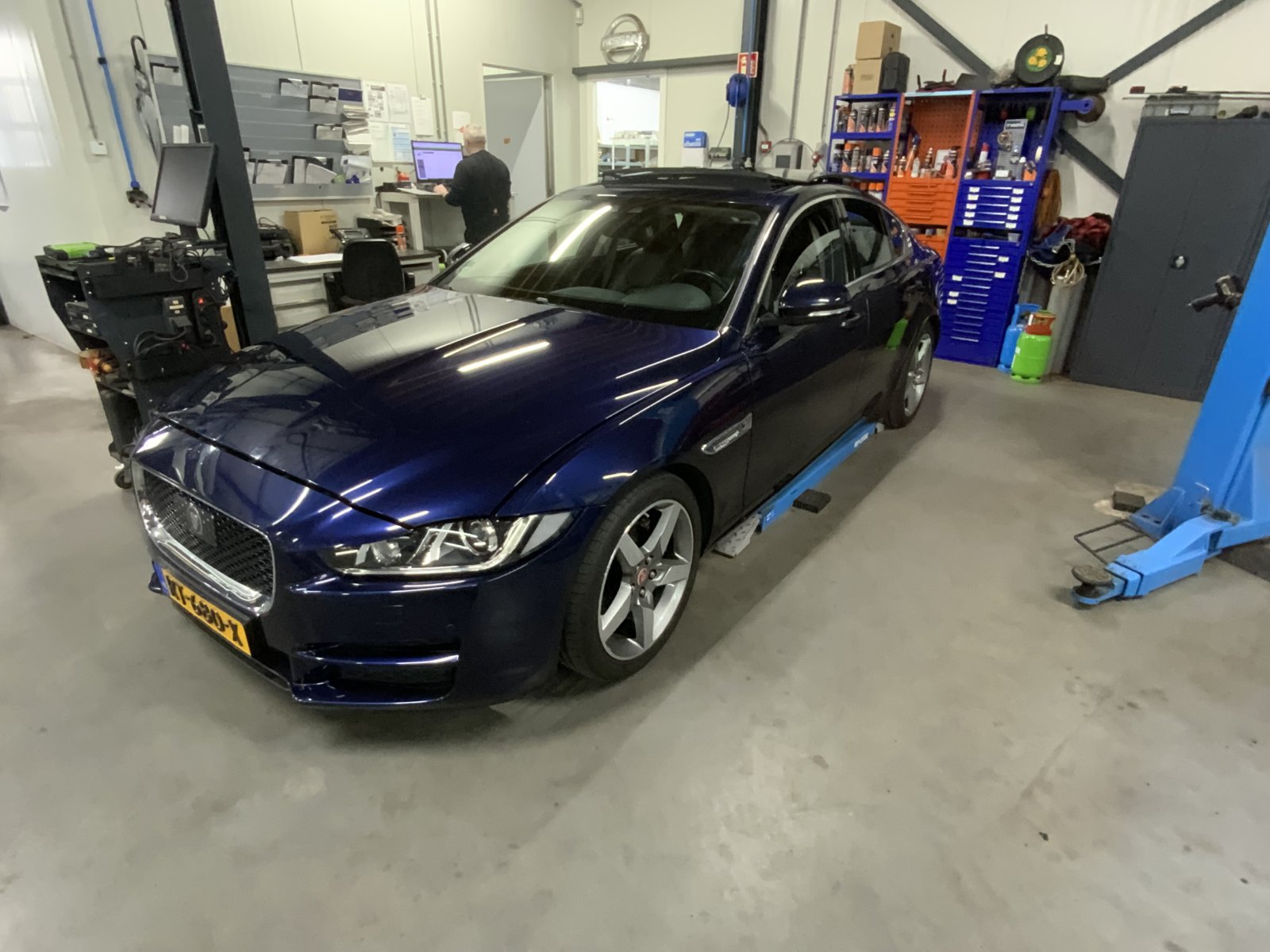 Inspectiefoto van Jaguar Xe