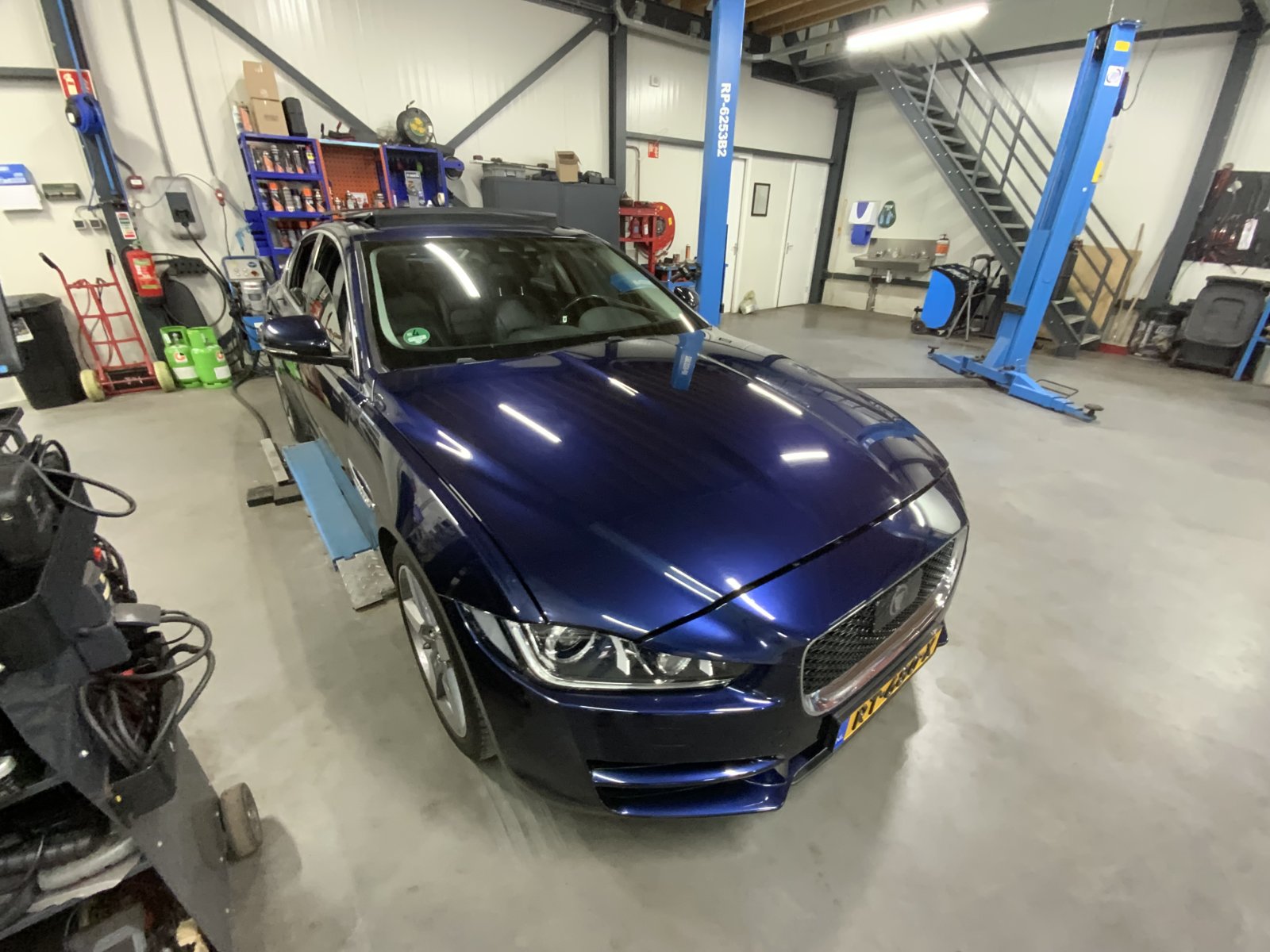 Inspectiefoto van Jaguar Xe