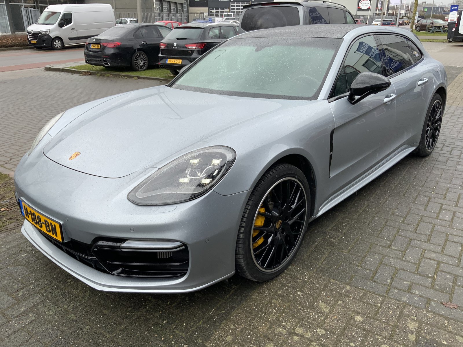 Inspectiefoto van Porsche Panamera 4 E-hybrid