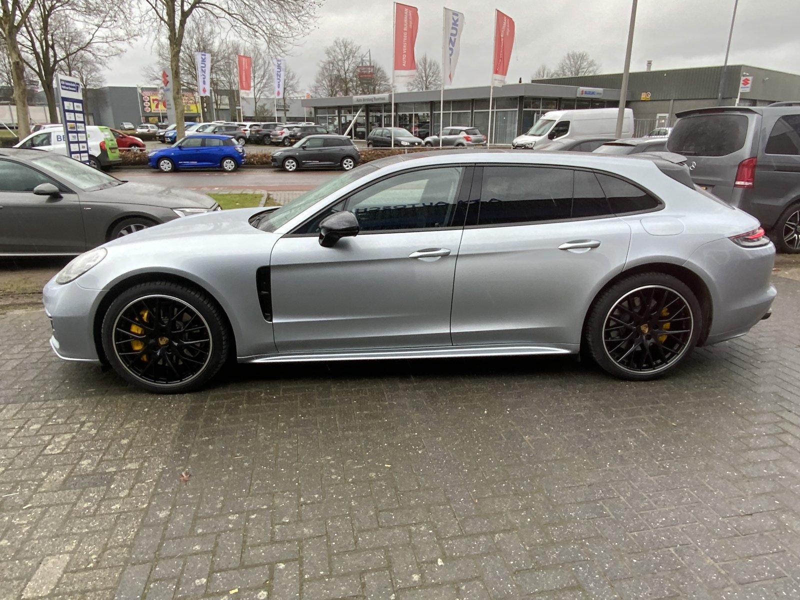 Inspectiefoto van Porsche Panamera 4 E-hybrid