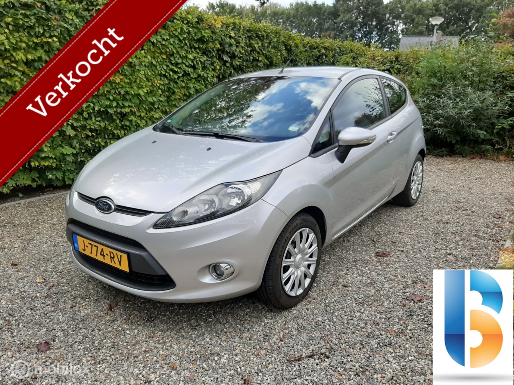 Ford Fiesta 1.25 Champions Edition 82 pk 2012 - voorkant