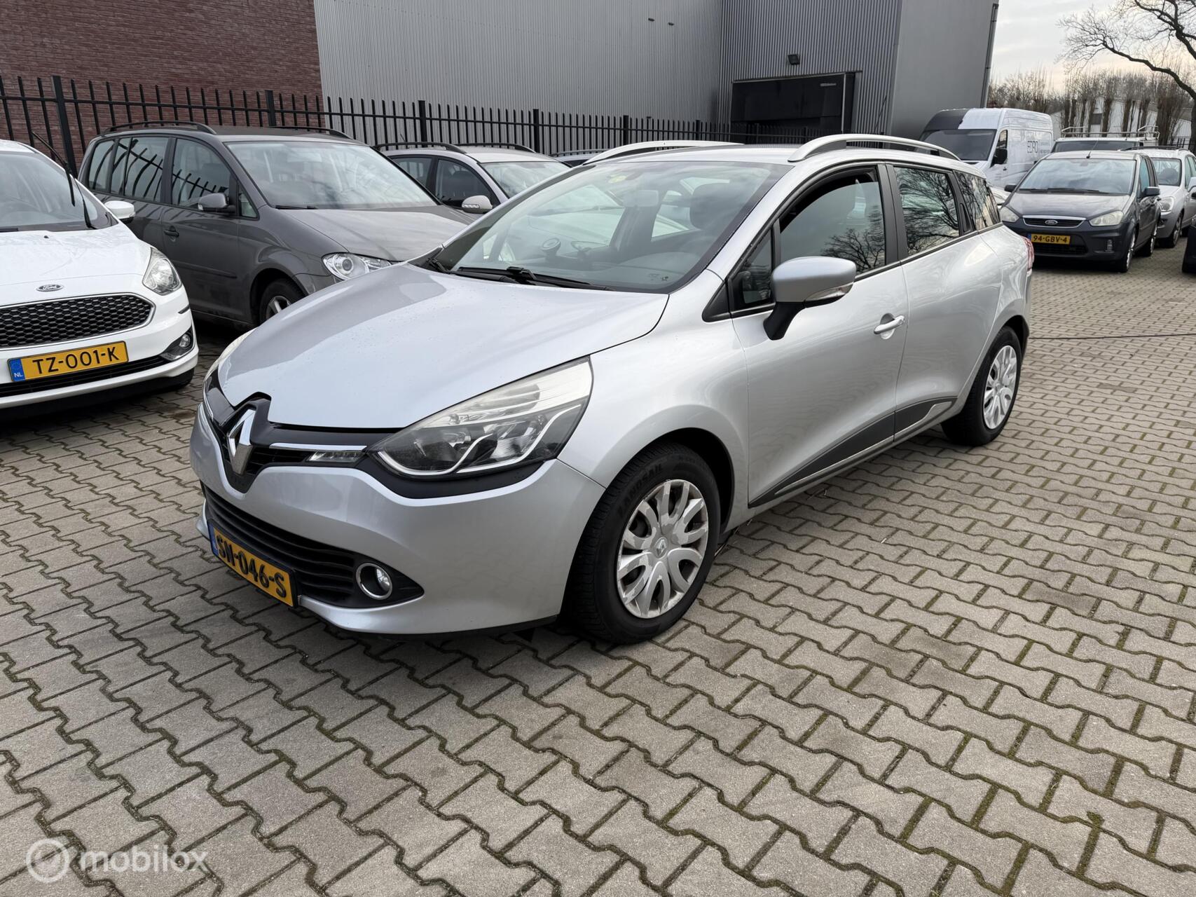 Renault Clio 1.5 dCi ECO Authentique 2014 - voorkant