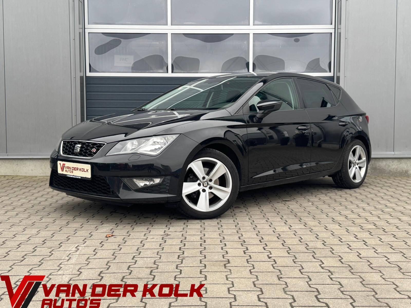 Seat Leon 1.4 EcoTSI FR | Half Leder | Cruise | Climate | Stoelverwarming 2017 - voorkant