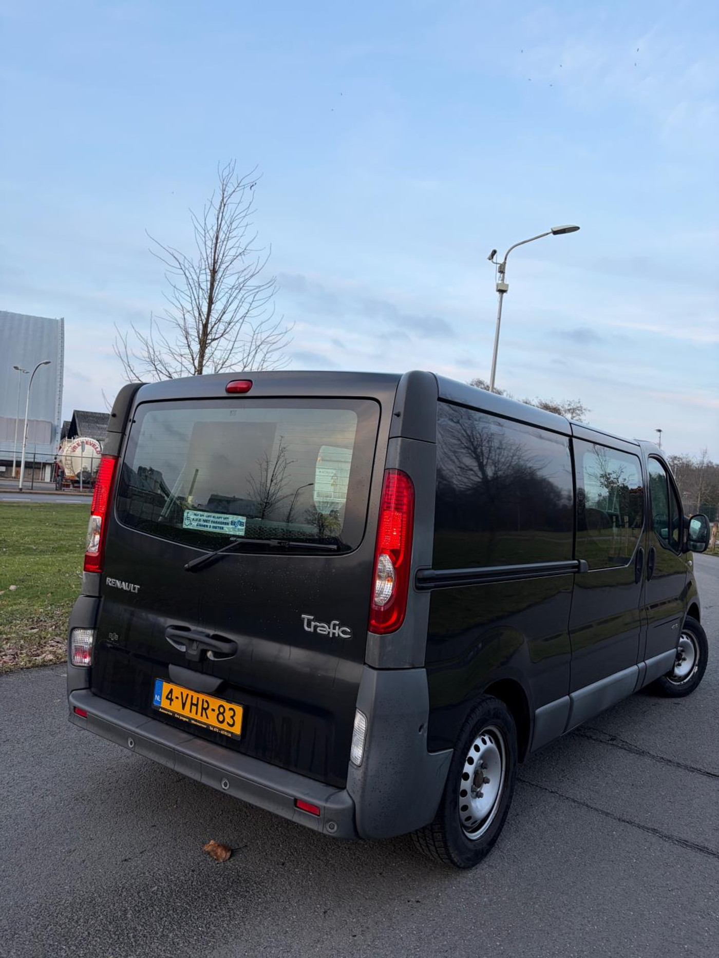 Foto van Renault Trafic T29 L2/h1 2.0 Dci Q 84kw E4