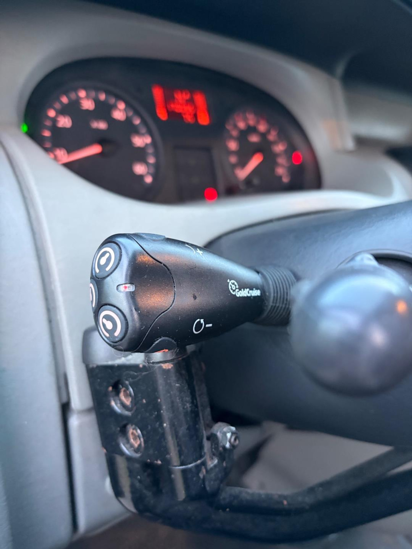 Foto van Renault Trafic T29 L2/h1 2.0 Dci Q 84kw E4
