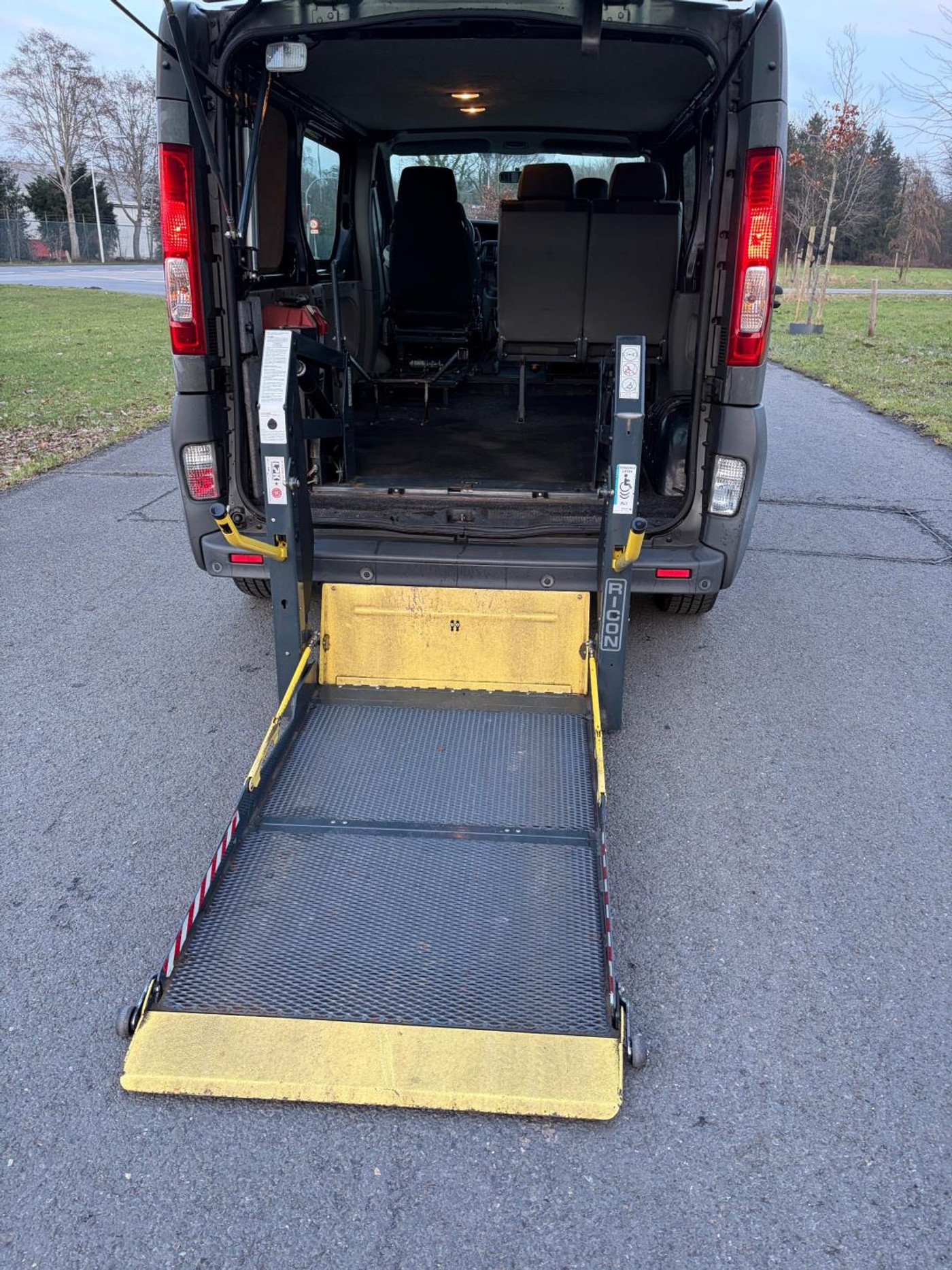 Foto van Renault Trafic T29 L2/h1 2.0 Dci Q 84kw E4