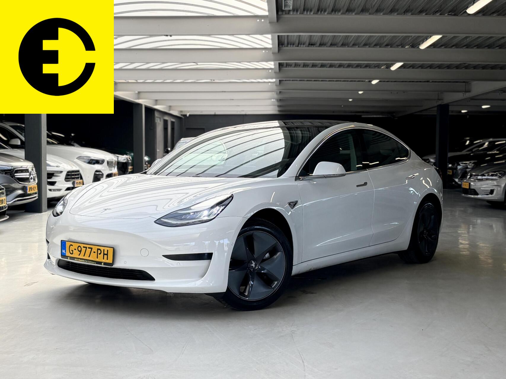 Tesla Model 3 Standard RWD Plus 60 kWh | 86% SOH | Stoelverwarming | Premium audio 2019 - voorkant