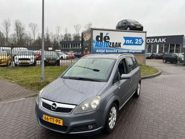 Foto van Opel Zafira