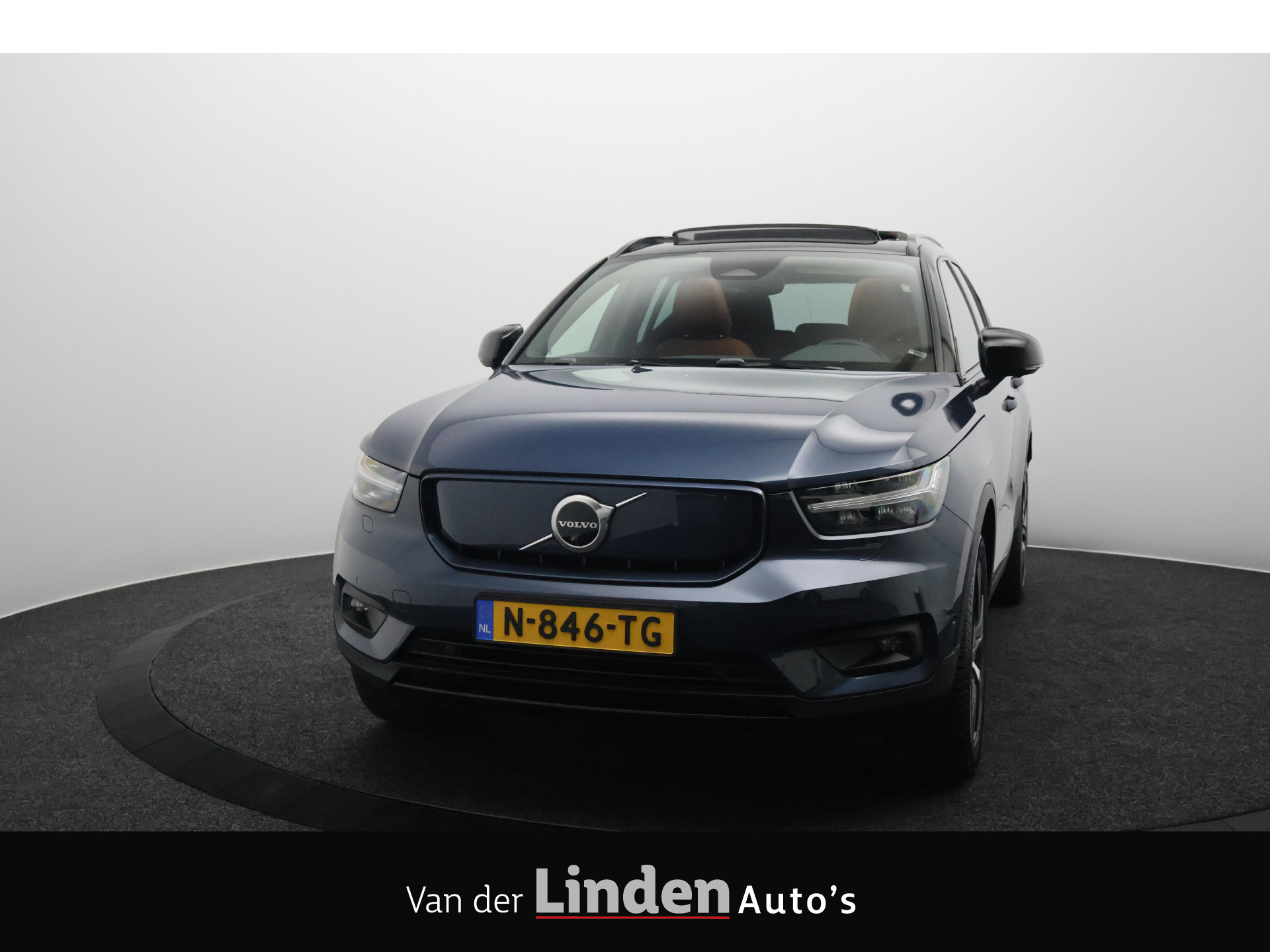 Volvo XC40 Recharge Pro SOH 94,9% | Warmtepomp | Panoramadak | Harman/Kardon | 360° Camera | Leer 2021 - voorkant