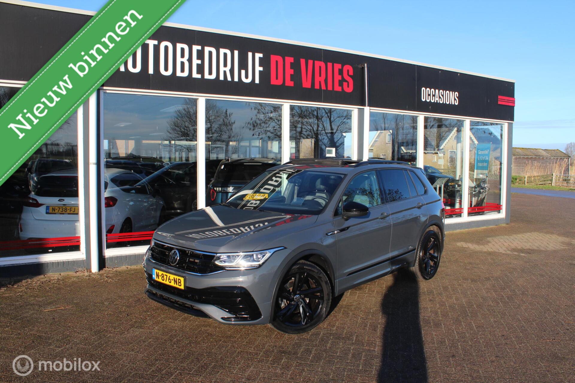 Volkswagen Tiguan 1.5 TSI 3XR-Line Pano/HUD/Stoelverwarm/IQ 2021 - voorkant