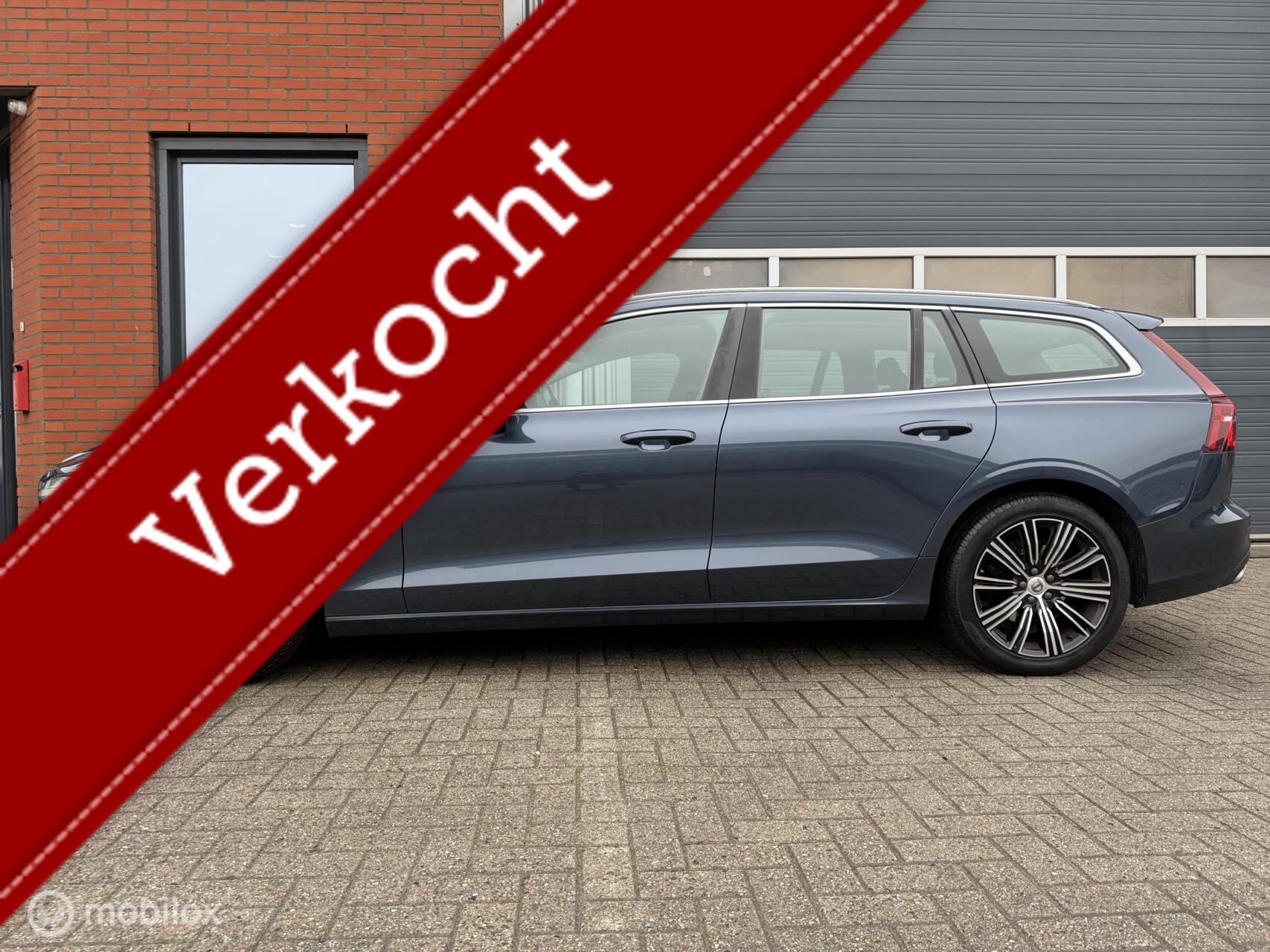 Volvo V60 2.0 D4 Inscription - pano dak - gevent. leder - 2018 - voorkant