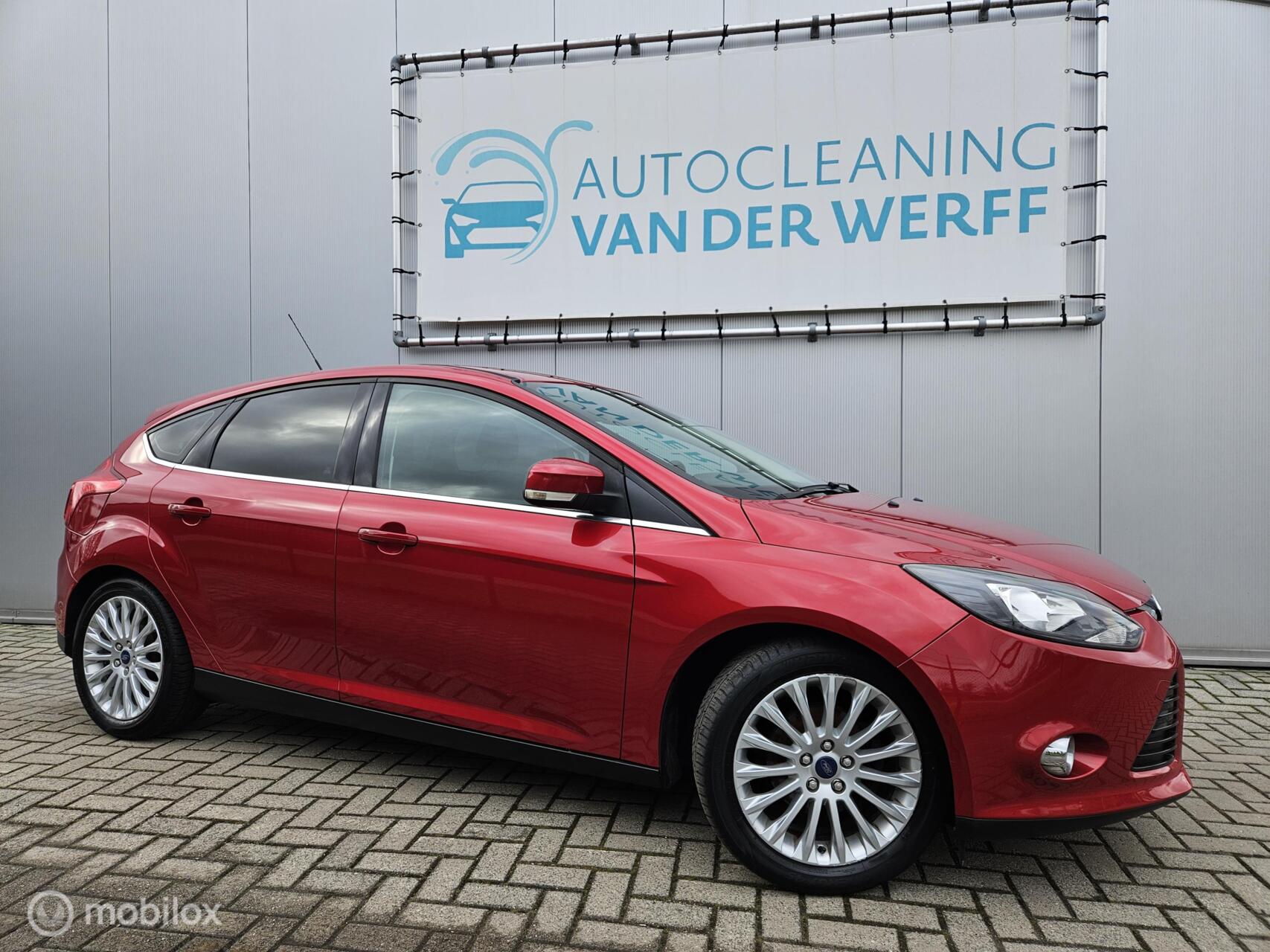 Foto van FORD FOCUS