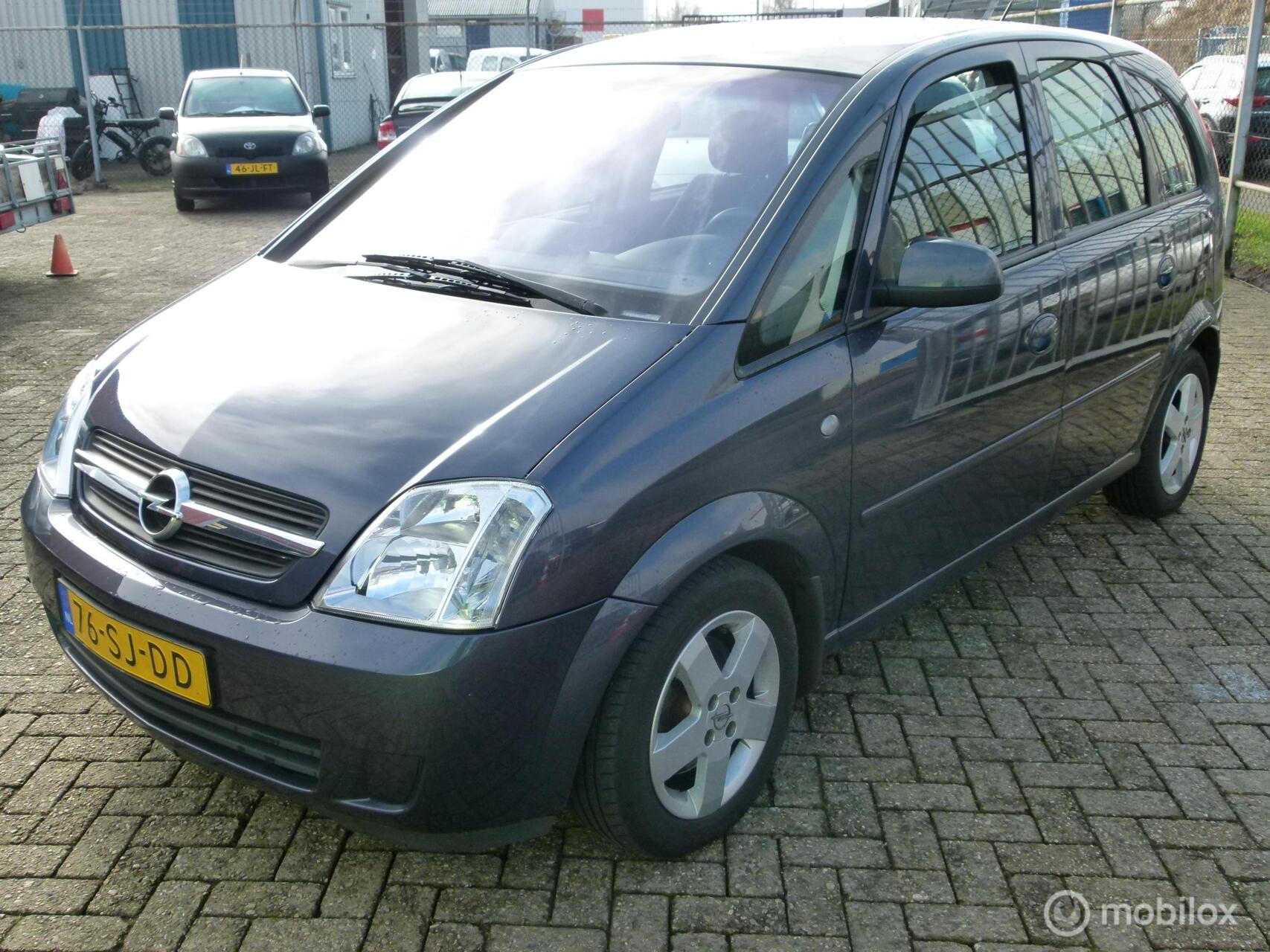 Foto van OPEL MERIVA-A
