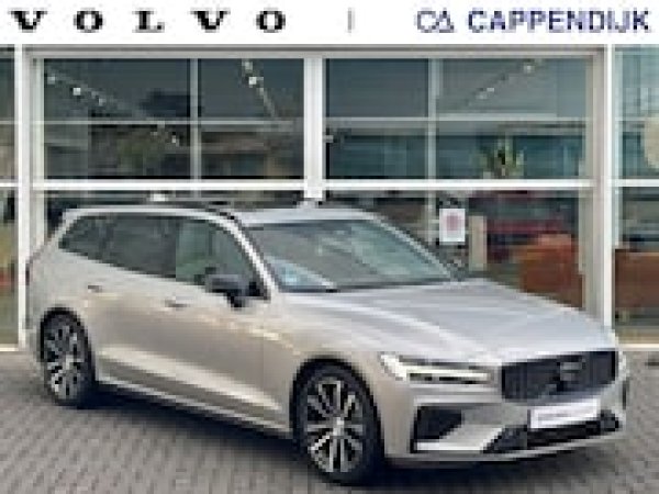 Volvo V60 2.0 T6 Plug-in hybrid AWD Plus Dark 2024 - voorkant