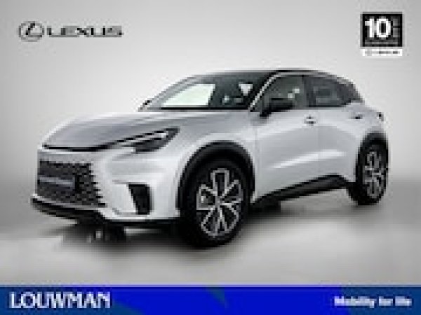 Foto van Lexus LBX
