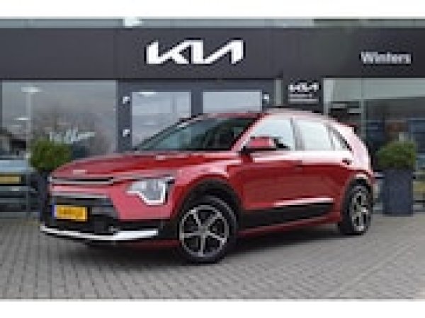 Kia Niro 1.6 GDi Hybrid ExecutiveLine 2023 - voorkant