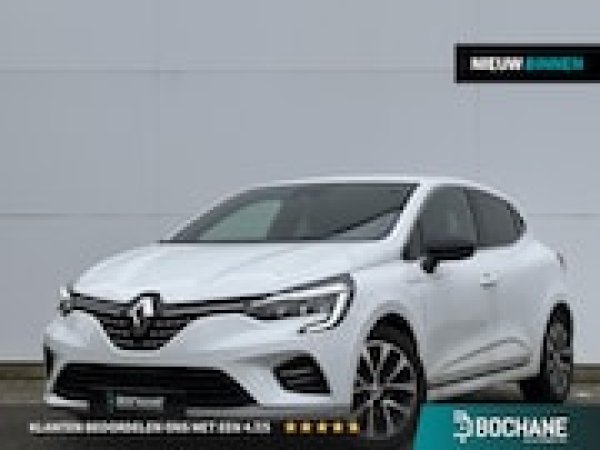 Renault Clio 1.6 E-Tech Hybrid 145 Techno 2022 - voorkant
