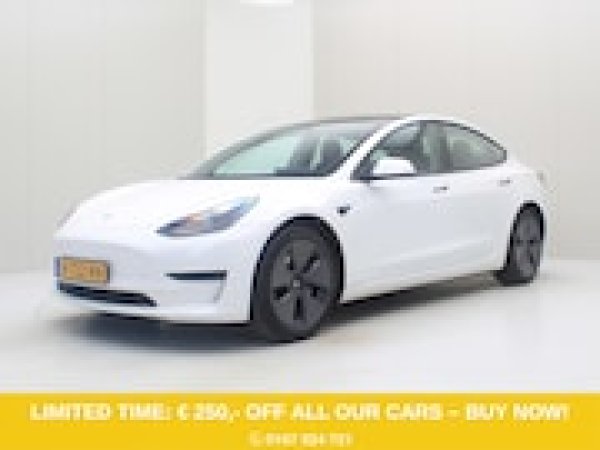 Tesla Model 3 Standard RWD Plus 60 kWh 2021 - voorkant