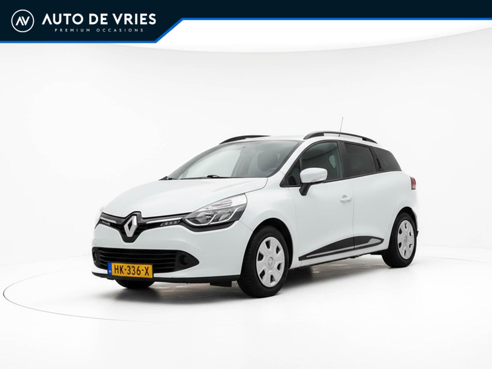 Renault Clio 0.9 90pk TCe Expression | Airco | Cruise control | Privacy glass| Trekhaak 2015 - voorkant