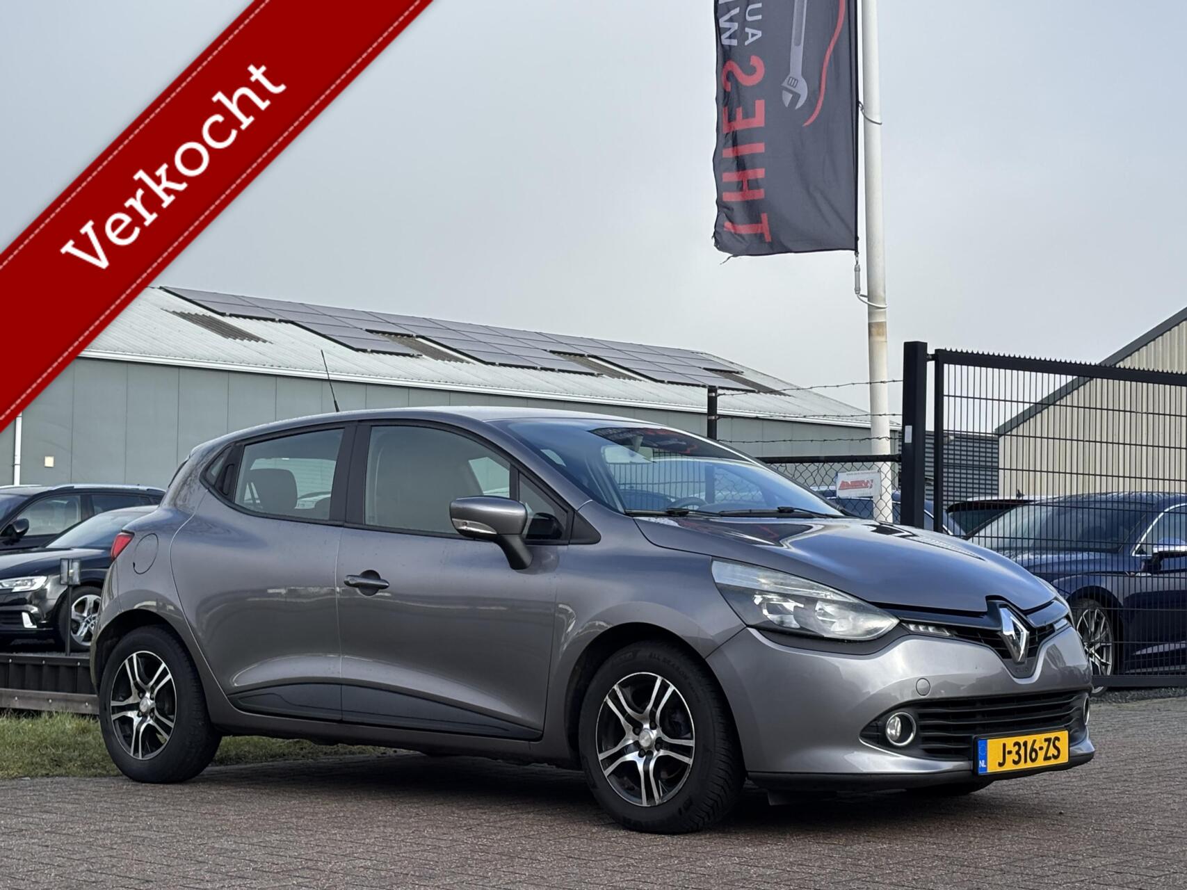Renault Clio 1.2 Collection 2013 - voorkant