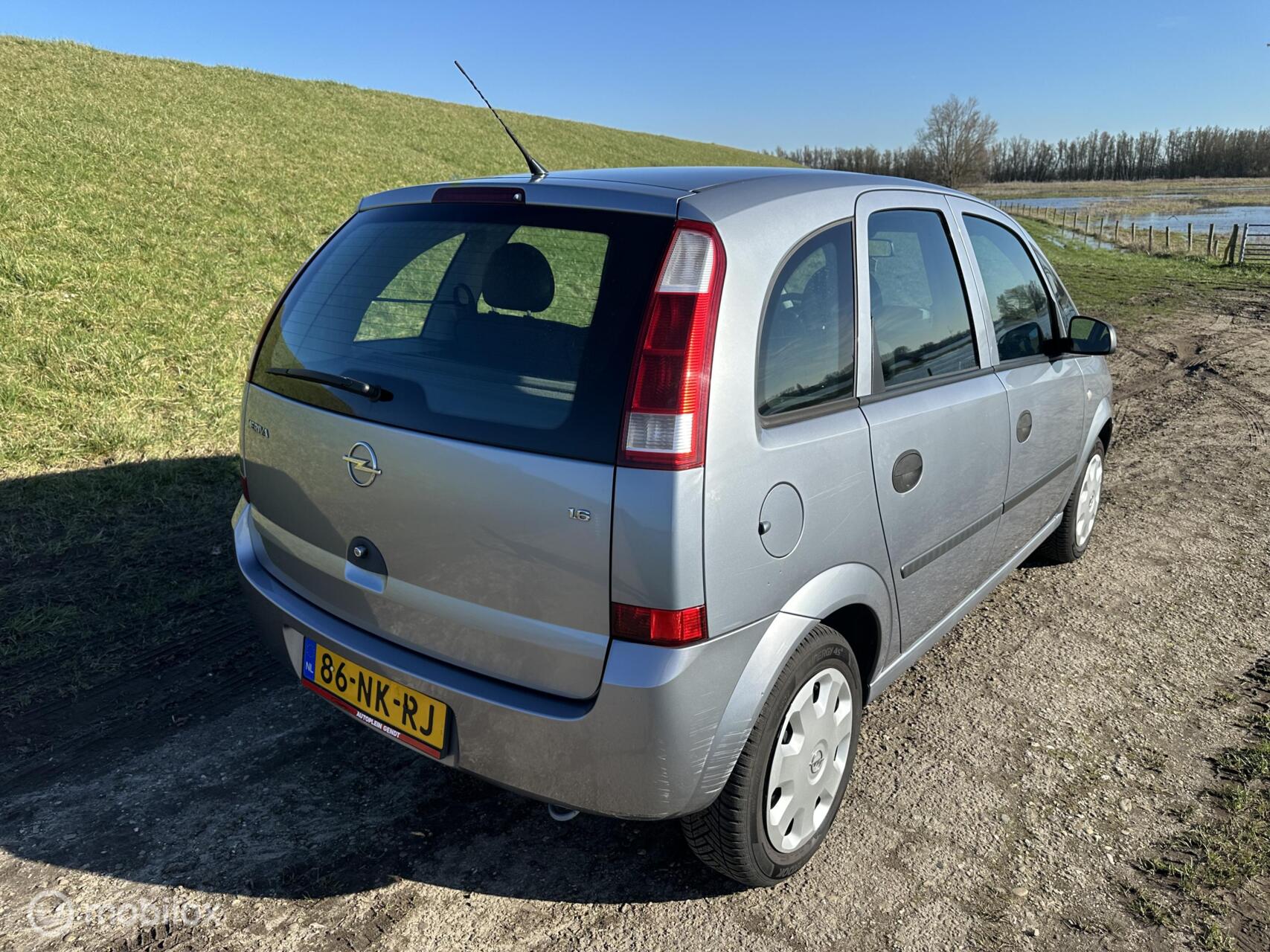 Foto van Opel Meriva-a