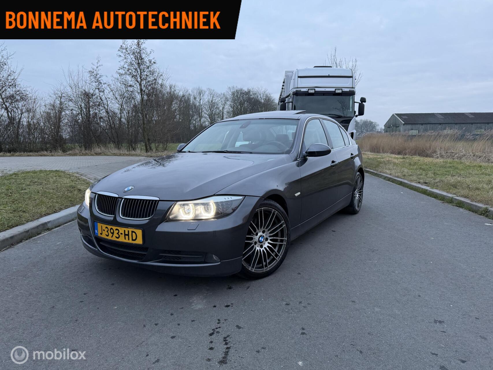 Foto van BMW 3ER REIHE