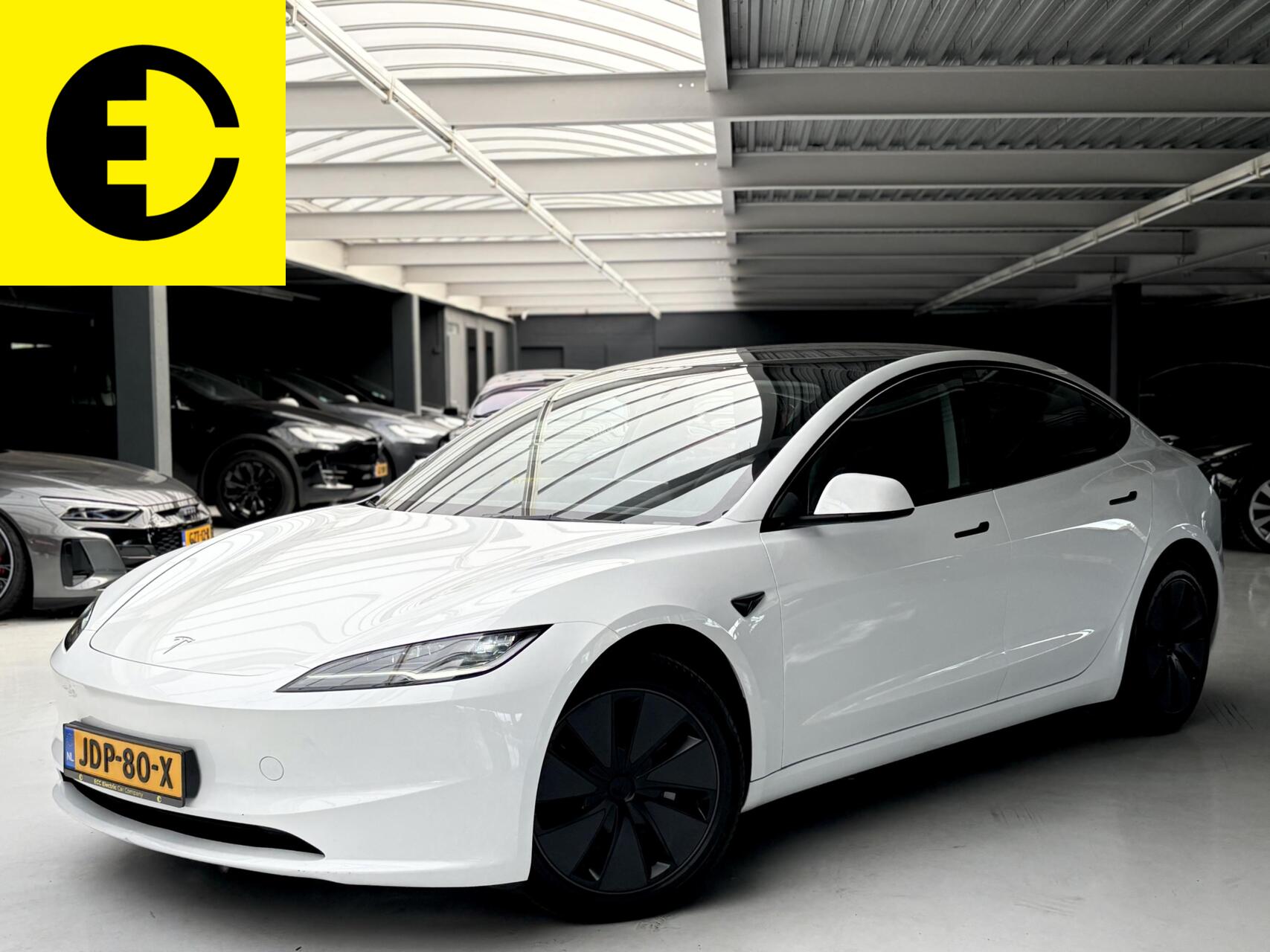 Tesla Model 3 Long Range AWD 78 kWh | Highland | 97% SOH | Pano 2023 - voorkant
