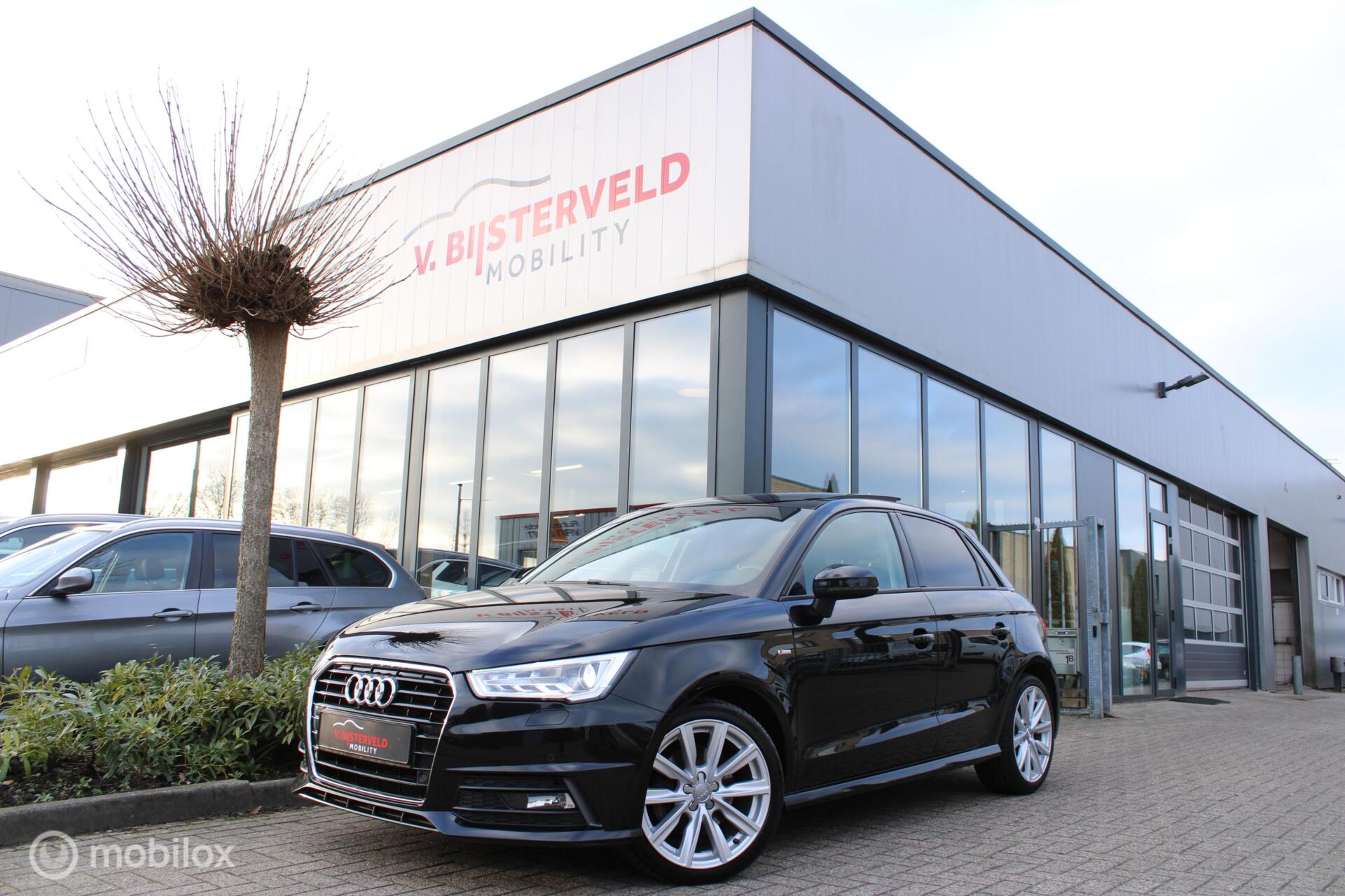 Audi A1 Sportback 1.4 TFSI S-line 125pk Pano|Led|Navi 2017 - voorkant