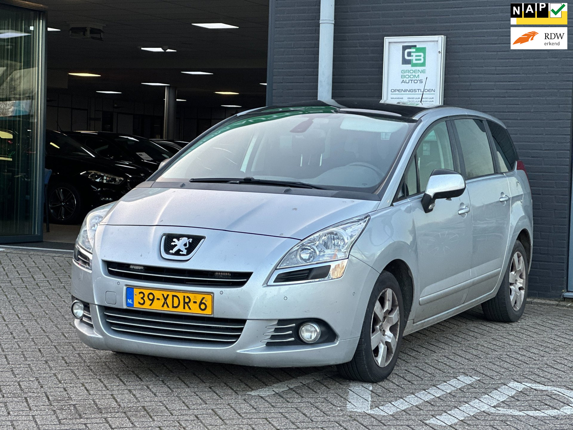 Foto van PEUGEOT 5008