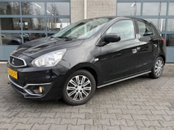 Foto van Mitsubishi Space Star