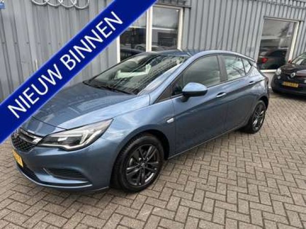 Opel Astra 1.0 Edition 2016 - voorkant
