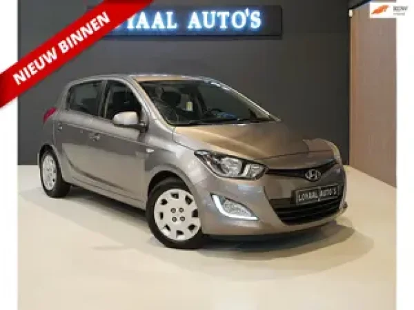 Hyundai I20 1.2i Business Edition 2013 - voorkant