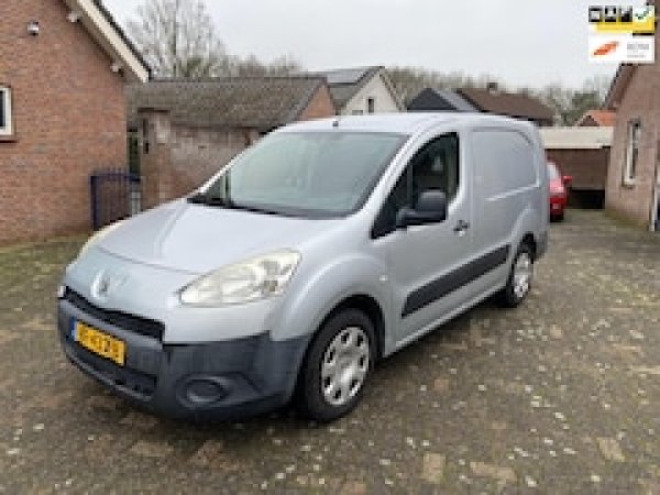 Foto van Peugeot Partner