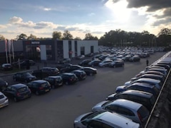 Opel Astra 1.0 Online Edition 2017 - voorkant