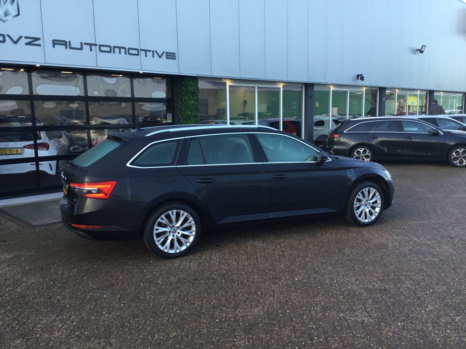 Inspectiefoto van Skoda Superb Combi