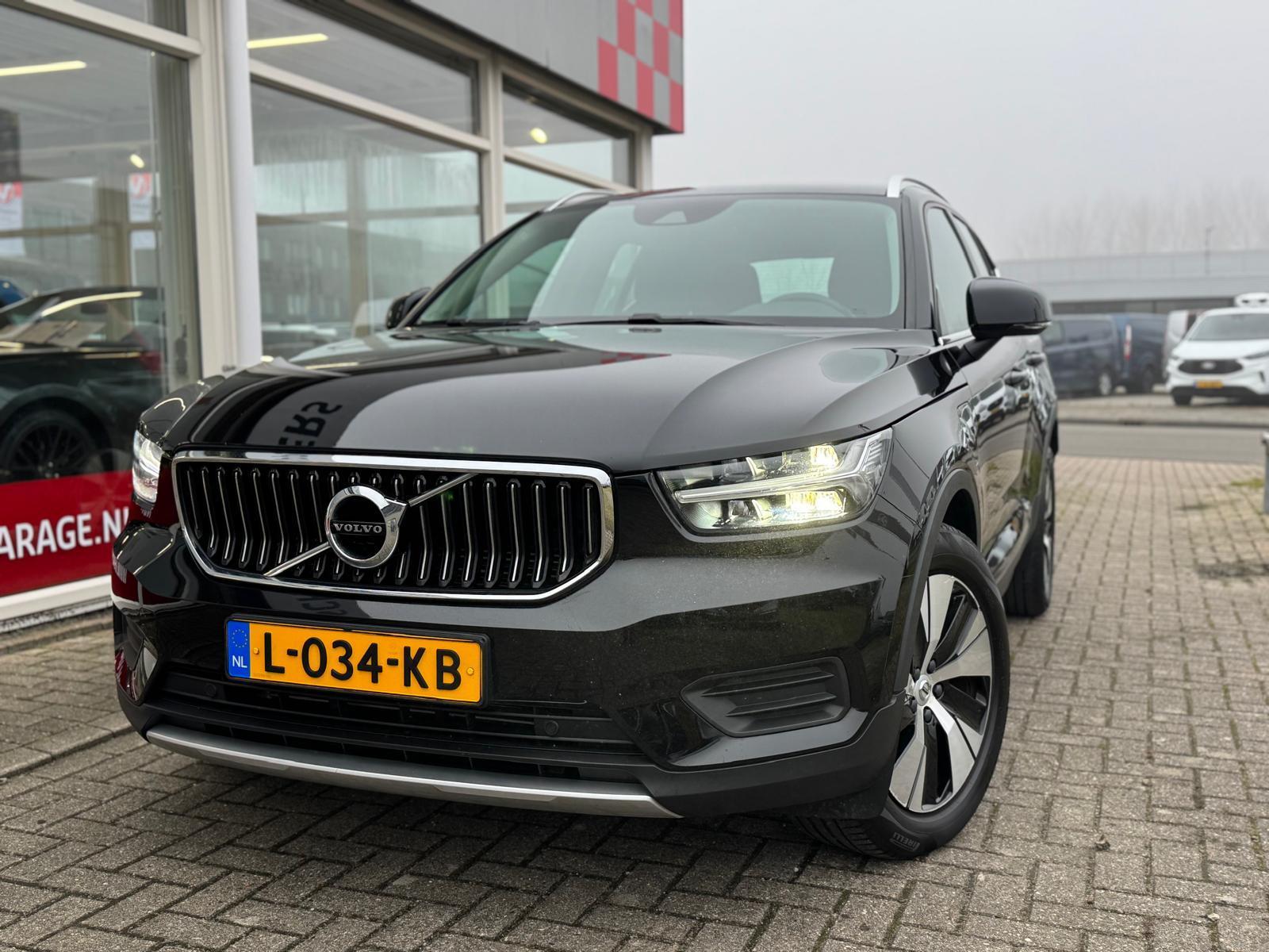 Volvo XC40 1.5 T4 Recharge Inscription Expression 2021 - voorkant
