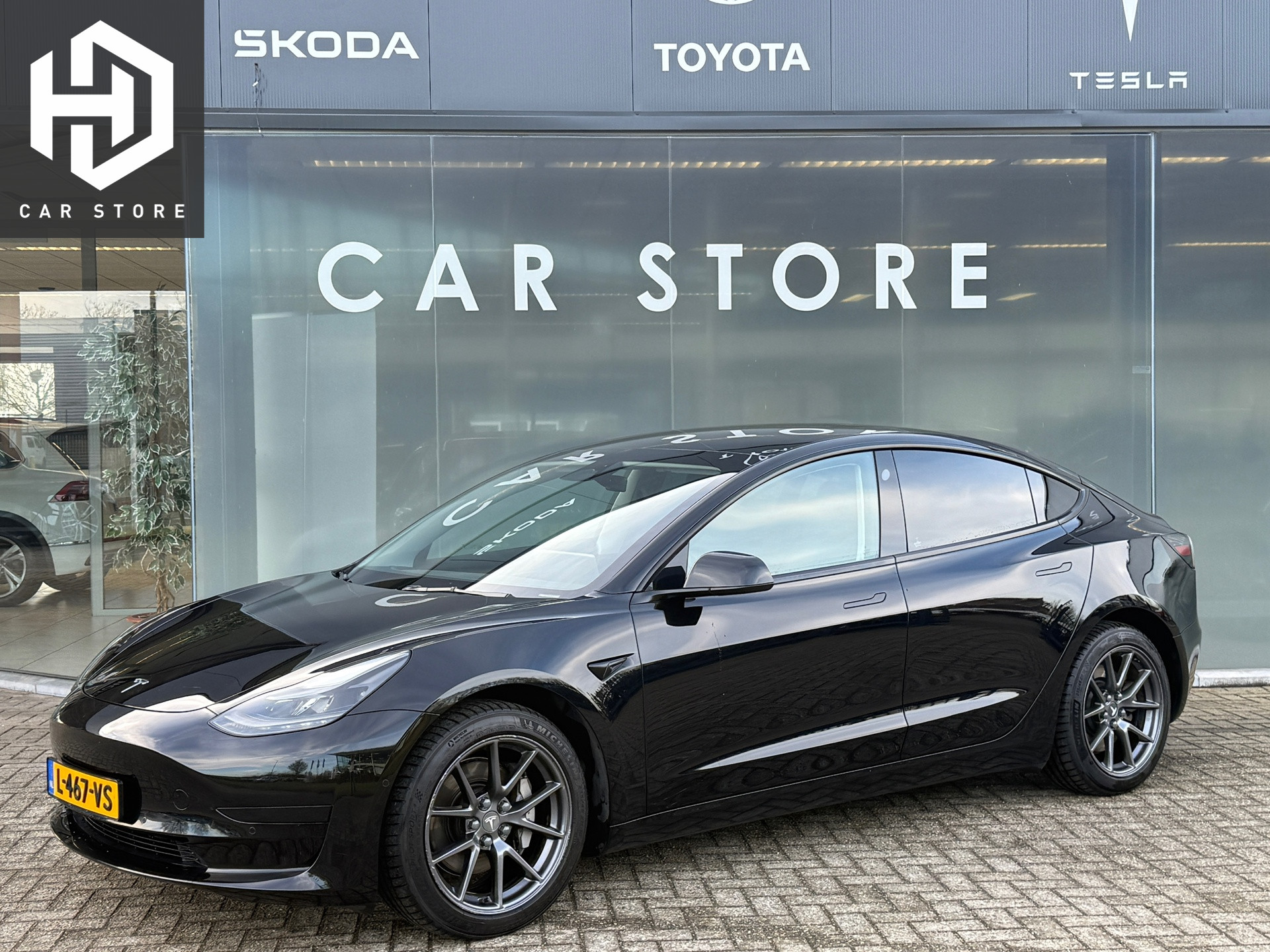 Tesla Model 3 Standard RWD Plus 60 kWh LFP 92% SOH Trekhaak 2021 - voorkant