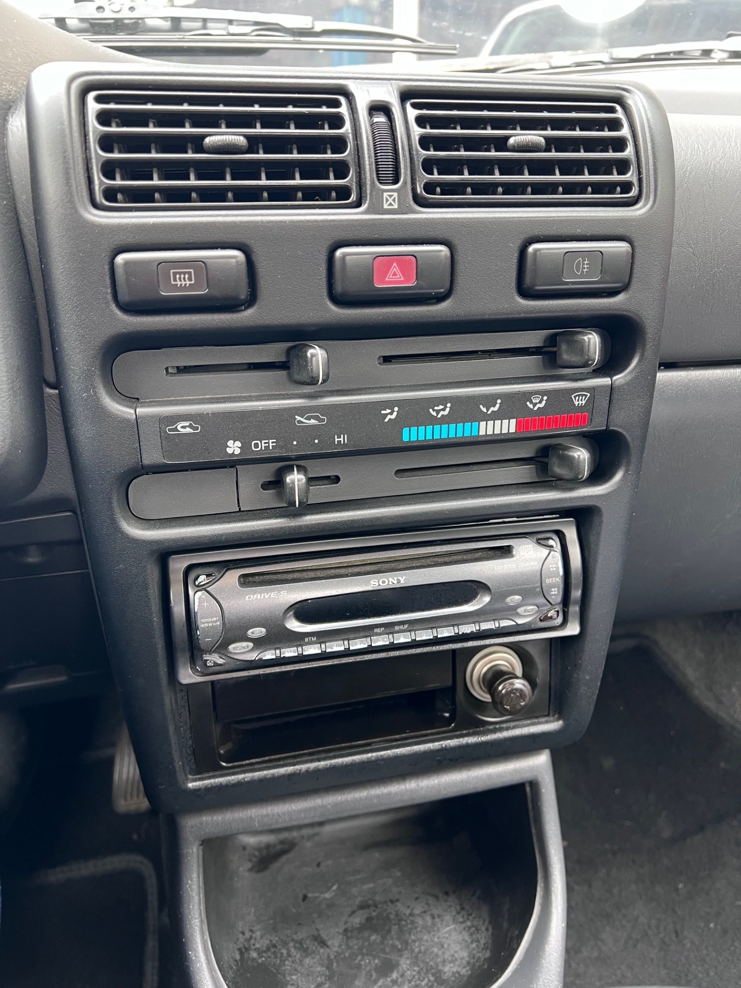 Foto van Toyota Starlet 1.3i Aut. E2