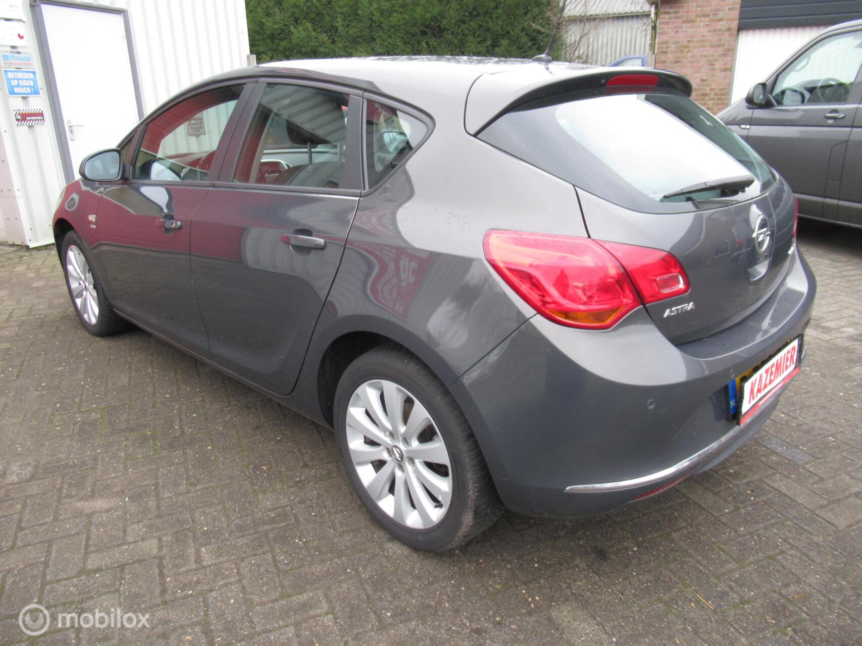 Foto van Opel Astra