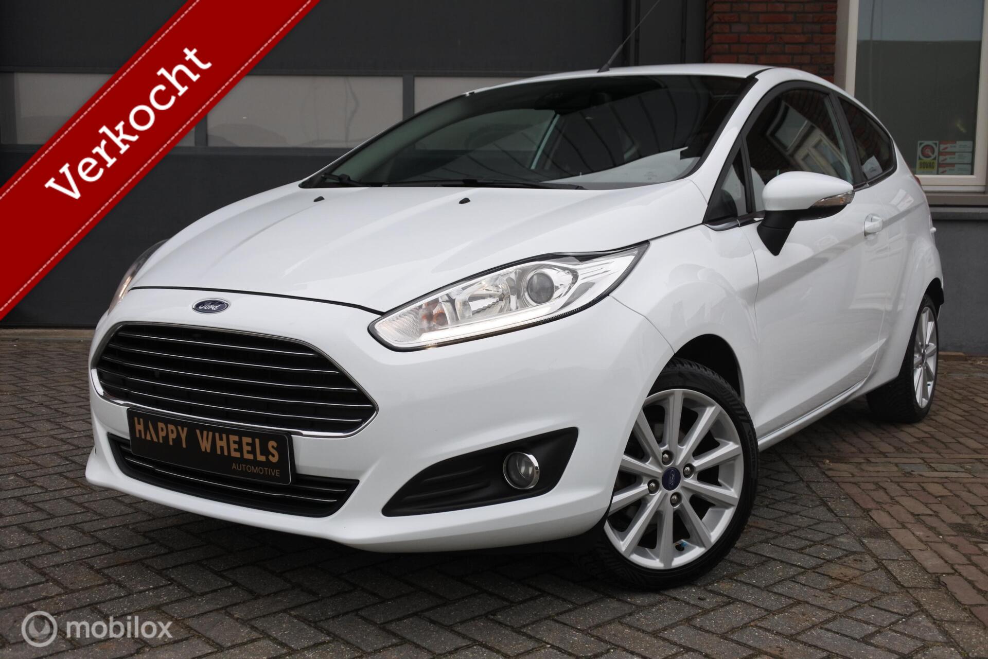 Ford Fiesta I Titanium I 2016 I 76887 NAP I Navi I Cruise 2016 - voorkant