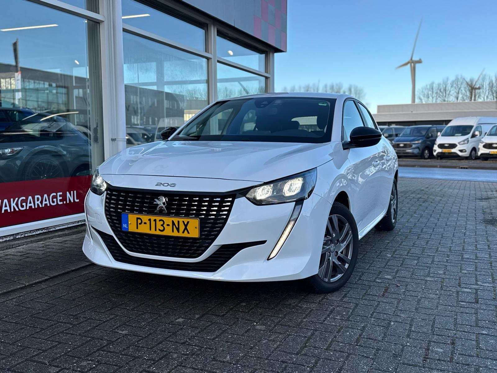 Peugeot 208 1.2 PureTech Active Pack 2022 - voorkant
