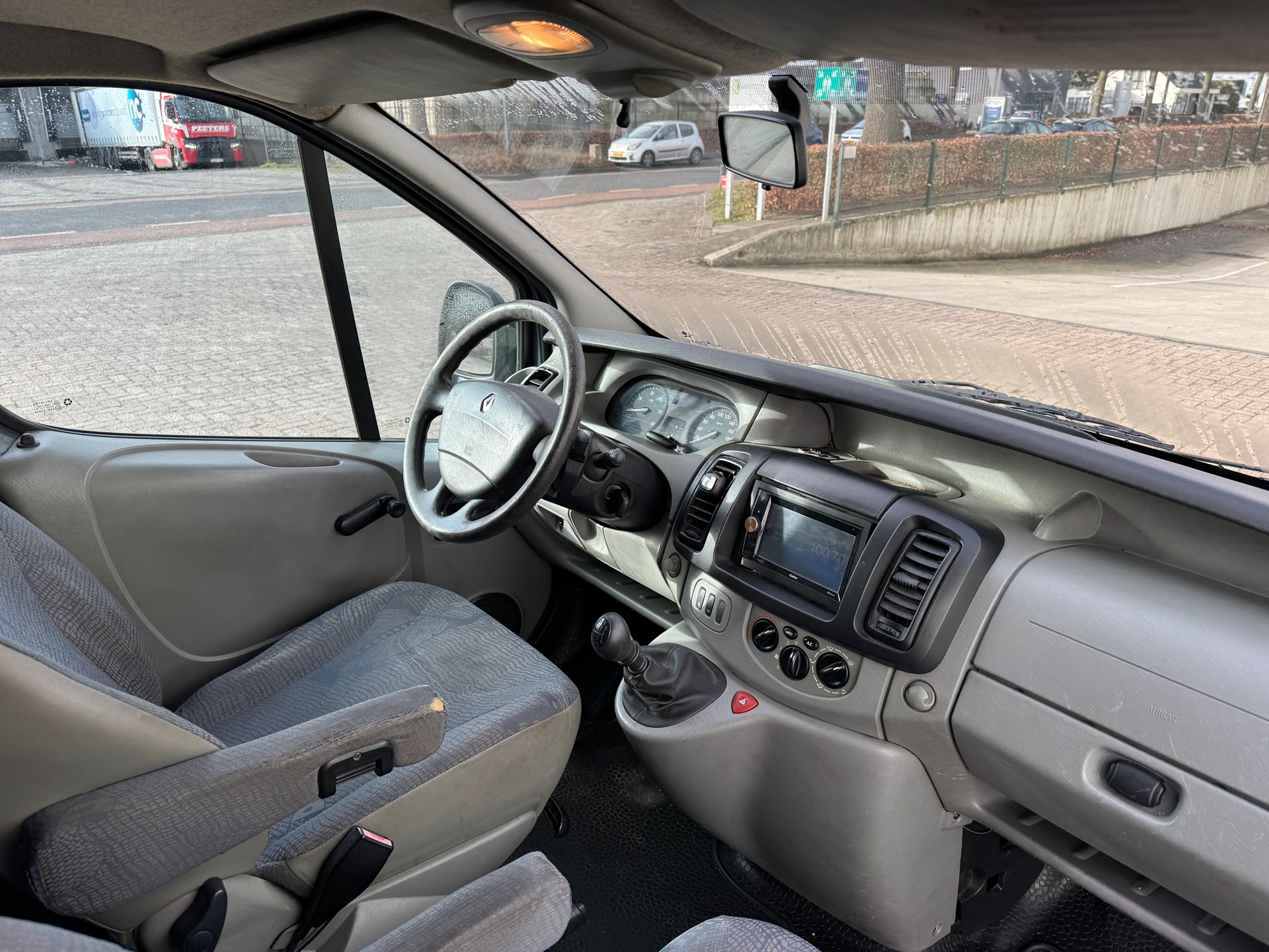Foto van Renault Trafic 1000 L1h1 2.5 Dci 135 Dubbel Cabine